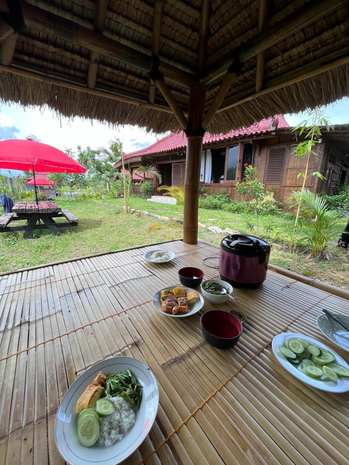 Javalo Villa Lombok Sengkol Exterior photo